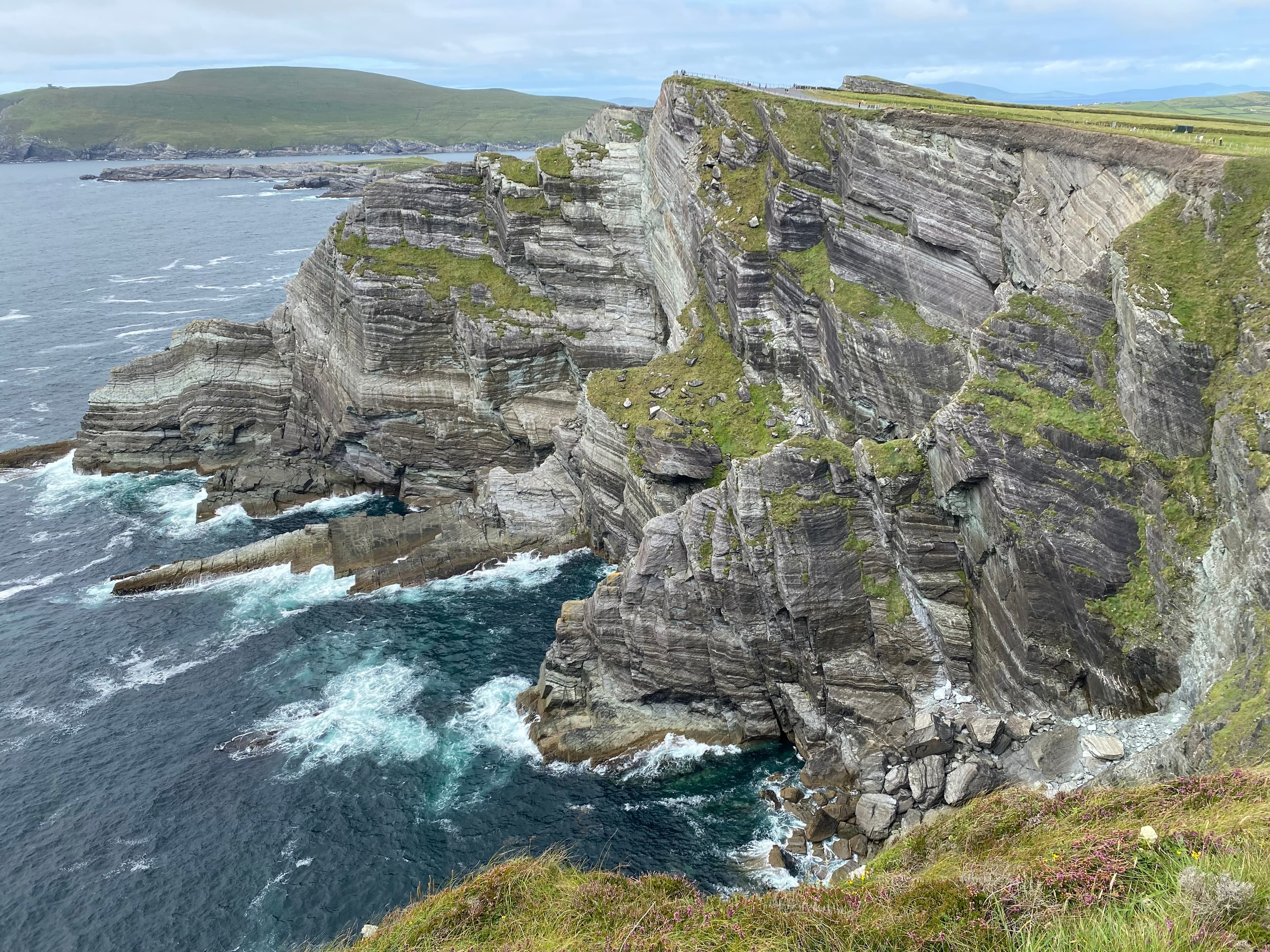 Crêtes et falaises